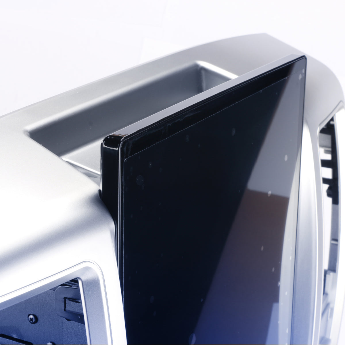 More Screen Details